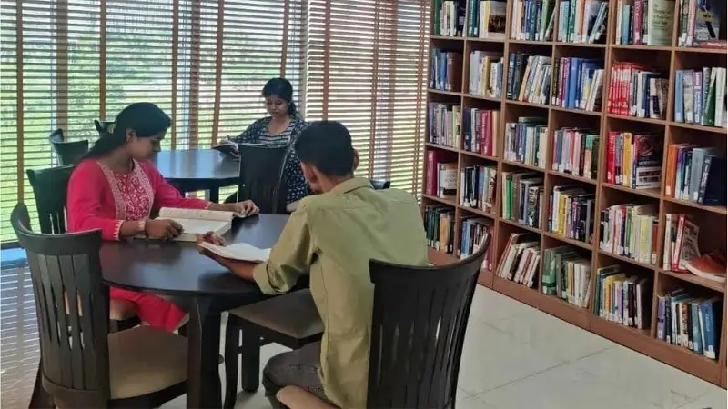 PKG Nursing College library